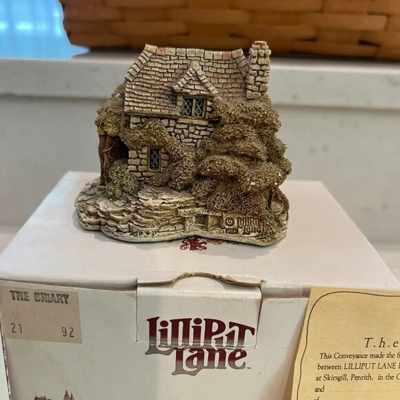 Vintage Lilliput Lane The Briary with box and Deeds - Picture 4 of 10